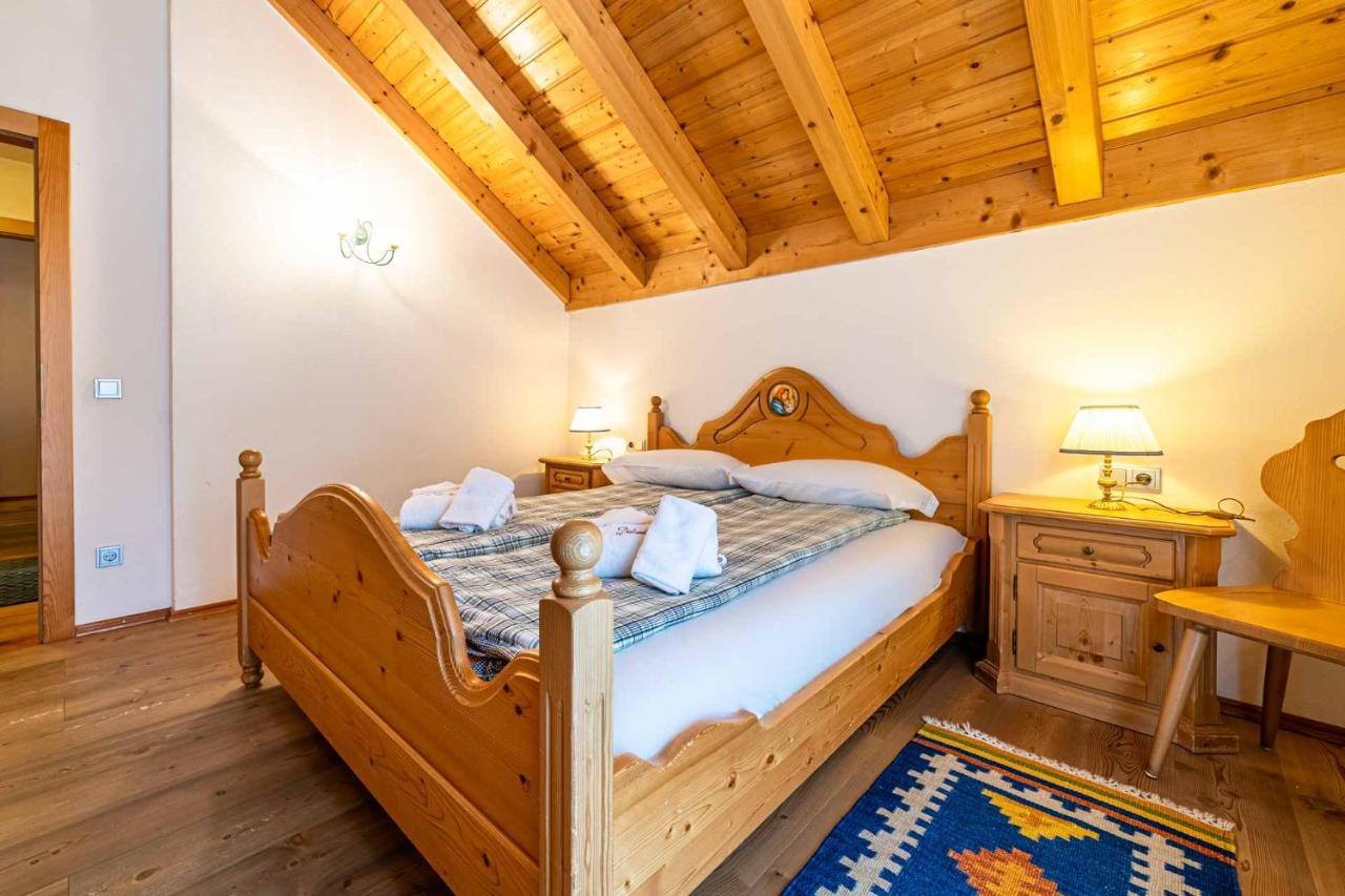 Tabia La Stua Apartment อารับบา ภายนอก รูปภาพ