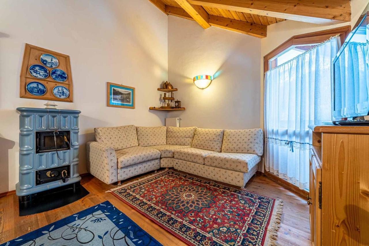Tabia La Stua Apartment อารับบา ภายนอก รูปภาพ