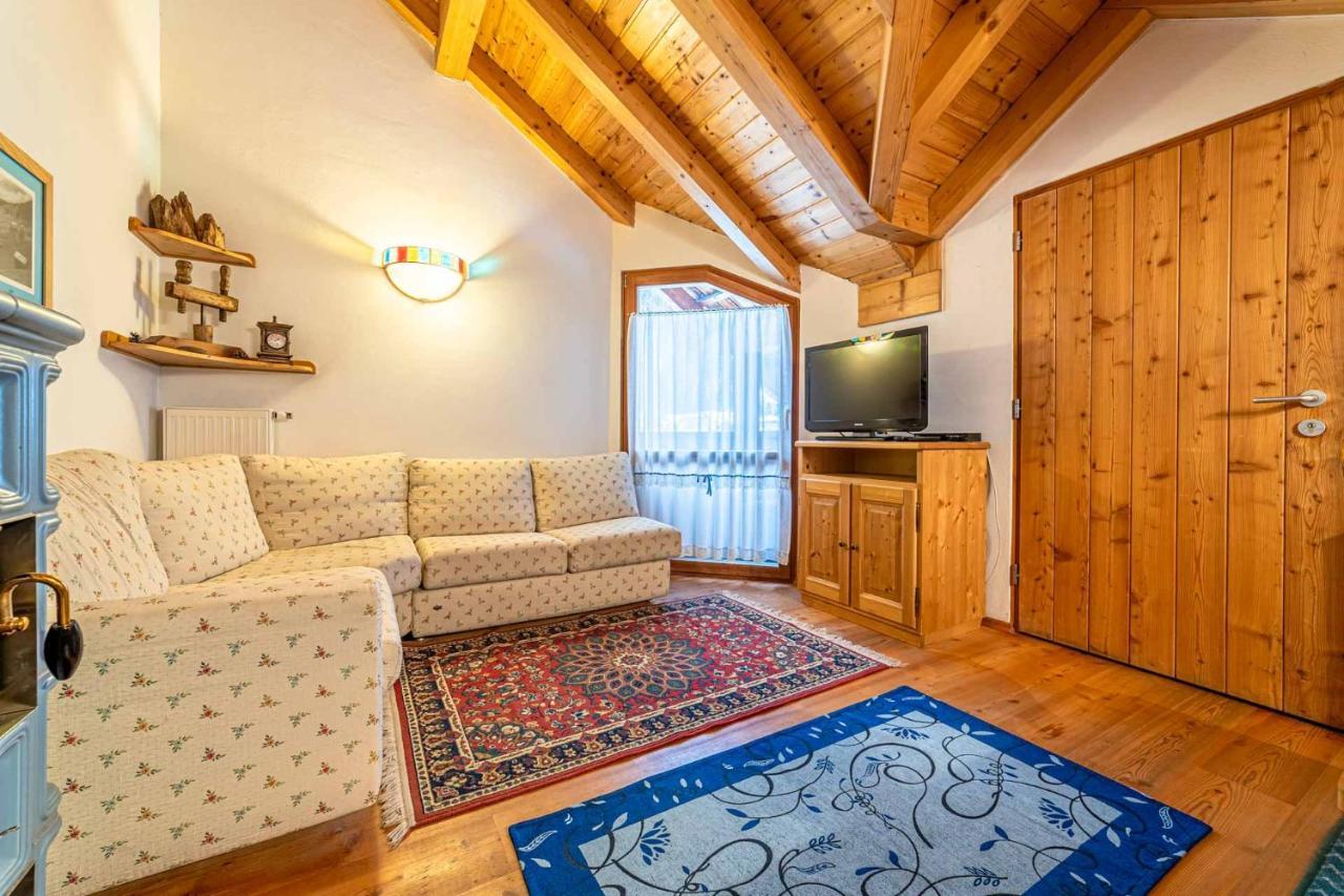 Tabia La Stua Apartment อารับบา ภายนอก รูปภาพ