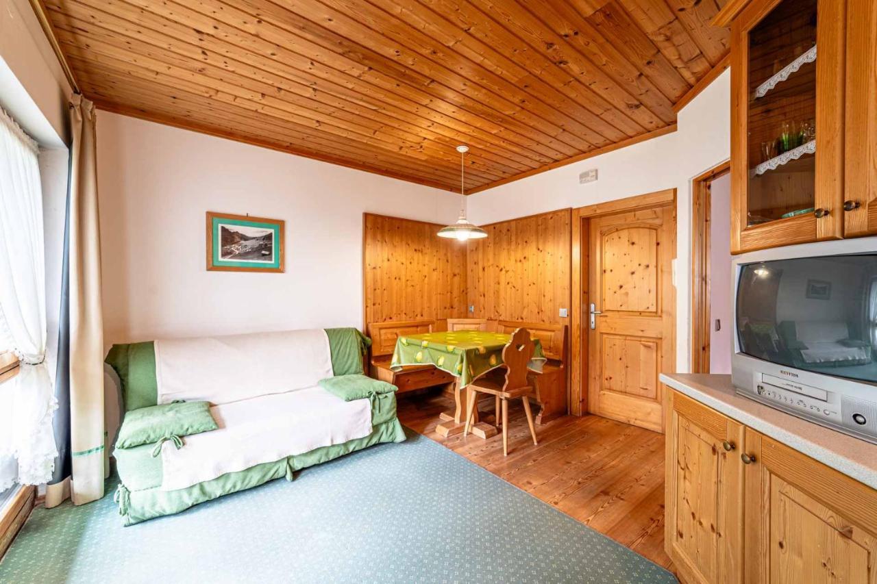 Tabia La Stua Apartment อารับบา ภายนอก รูปภาพ